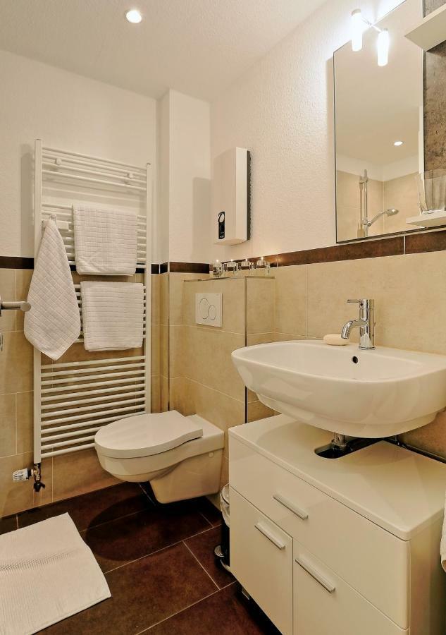 Design Apartment Naehe Duesseldorf Krefeld Eksteriør billede